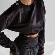Welurowy komplet damski VELVET STORM 2025 CZARNY -OLAVOGA - 3