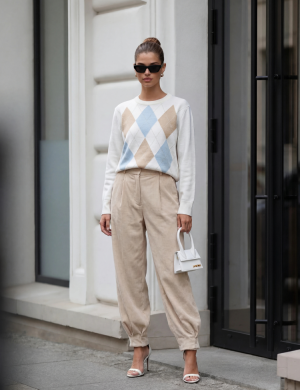 Sweter Elean Azure Biały - COCOMORE